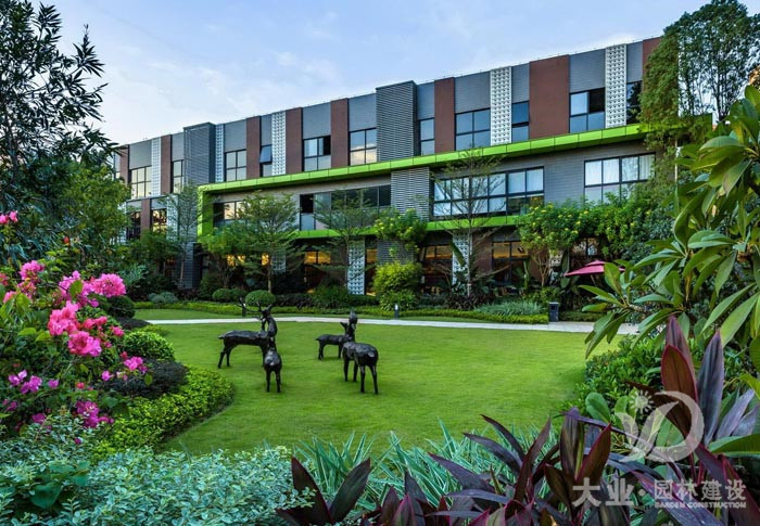 冬季該怎么做好園林綠化養(yǎng)護(hù)呢？